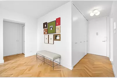 45 W 67th Street #25F, New York City, NY 10023 - Photo 3