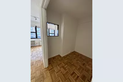 335 E 51st Street #9B, New York City, NY 10022 - Photo 7