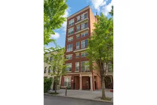 216 Calyer St, New York City, NY 11222 - Photo 7