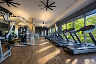 1524 Sheepshead Bay Rd, New York City, NY 11235 - Photo 23