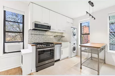 10 St Nicholas Terrace #3, New York City, NY 10027 - Photo 9