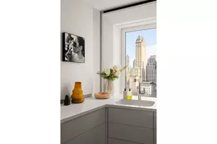 106 Central Park S, New York, NY 10019 - Photo 15