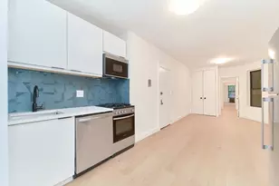 318 E 90th St, New York, NY 10128 - Photo 3