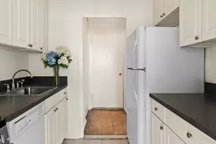 1725 York Ave, New York, NY 10128 - Photo 5