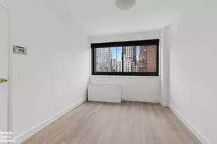 1725 York Ave, New York City, NY 10128 - Photo 7
