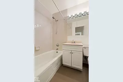 1725 York Avenue #17G, New York City, NY 10128 - Photo 11