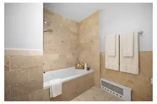 216 Calyer St, New York City, NY 11222 - Photo 9