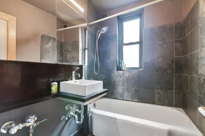 305 W 18th Street #4JK, New York, NY 10011 - Photo 11