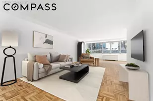 315 W 70th St, New York City, NY 10023 - Photo 1