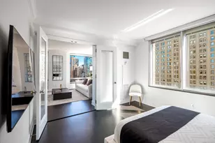 10 Little W St, New York City, NY 10004 - Photo 15