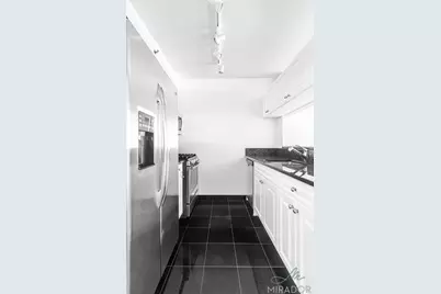 60 W 23rd Street #1708, New York City, NY 10010 - Photo 5