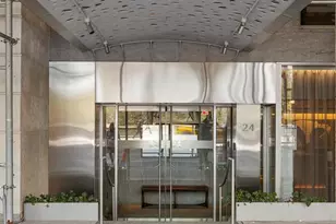 24 Central Park S, New York City, NY 10019 - Photo 19