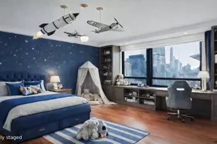 240 E 47th St, New York City, NY 10017 - Photo 5