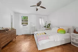 392 Adelphi St, New York City, NY 11238 - Photo 3