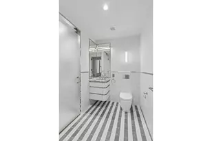 303 Park Ave, New York City, NY 10022 - Photo 7