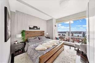 230 W 56th St, New York City, NY 10019 - Photo 9