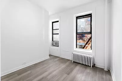 246 E 51st Street #8, New York, NY 10022 - Photo 5