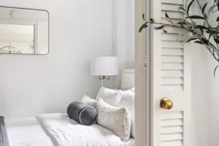 155 E 49th St, New York City, NY 10017 - Photo 11