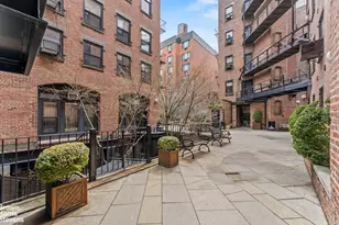 454 W 46th St, New York, NY 10036 - Photo 17