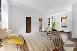 454 W 46th St, New York, NY 10036 - Photo 11