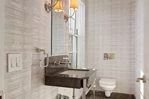 18 Gramercy Pk S, New York, NY 10003 - Photo 31