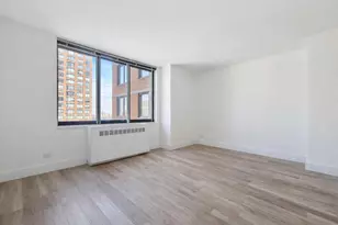 1735 York Ave, New York, NY 10128 - Photo 5