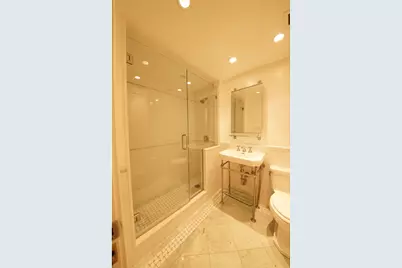 2 E End Avenue #1E, New York City, NY 10075 - Photo 19