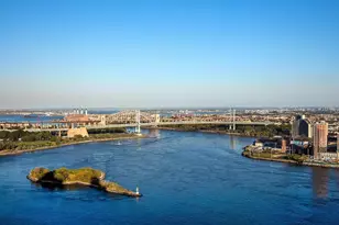 1735 York Ave, New York, NY 10128 - Photo 19