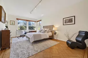 116 Buckingham Rd, New York City, NY 11226 - Photo 9