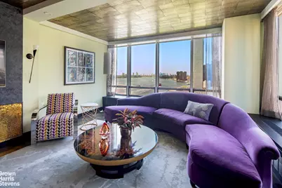 870 United Nations Plaza #18A, New York, NY 10017 - Photo 1