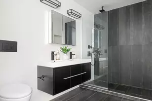 79 Green St, New York City, NY 11222 - Photo 9