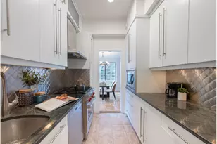 200 E 57th St, New York City, NY 10022 - Photo 7