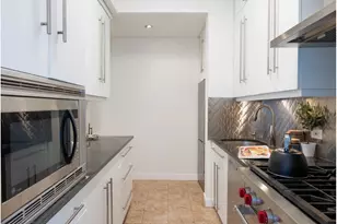 200 E 57th St, New York City, NY 10022 - Photo 7