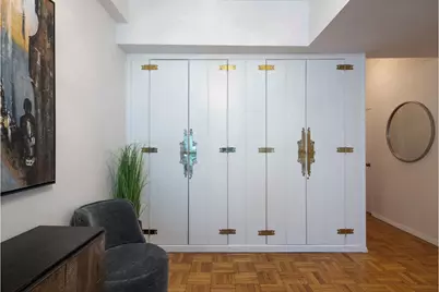 200 E 57th Street #17A, New York City, NY 10022 - Photo 5