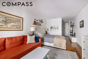 430 E 77th St, New York City, NY 10075 - Photo 3