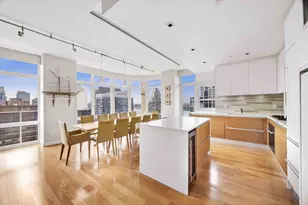 555 W 59th St, New York City, NY 10019 - Photo 3