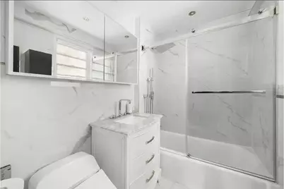 58 W 58th Street #9A, New York City, NY 10019 - Photo 7