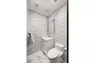 58 W 58th St, New York City, NY 10019 - Photo 5