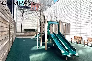 360 E 88th St, New York City, NY 10128 - Photo 27