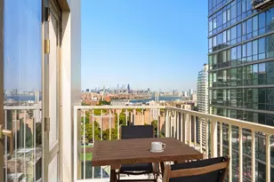 19 Rockwell Pl, New York City, NY 11217 - Photo 3