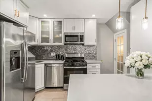 67-100 Dartmouth St, New York City, NY 11375 - Photo 11
