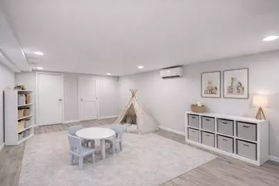 67-100 Dartmouth Street, New York City, NY 11375 - Photo 31