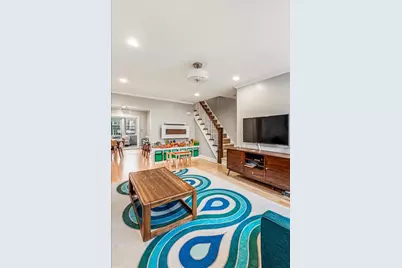 67-100 Dartmouth Street, New York City, NY 11375 - Photo 3