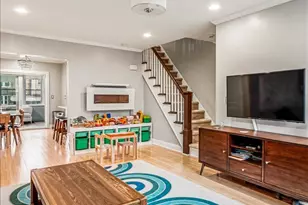 67-100 Dartmouth St, New York City, NY 11375 - Photo 3