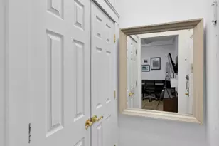 25 W 64th St, New York City, NY 10023 - Photo 3