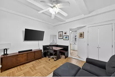 25 W 64th Street #4D, New York, NY 10023 - Photo 3