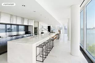 176 Perry St, New York, NY 10014 - Photo 9