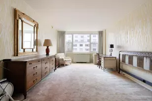 176 E 71st St, New York City, NY 10021 - Photo 13