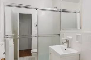 130 E 18th St, New York, NY 10003 - Photo 7