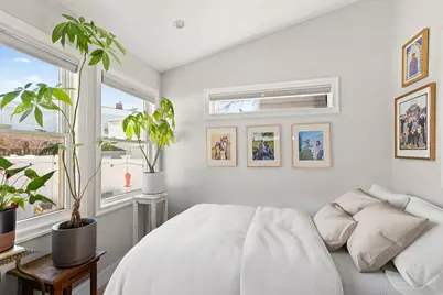 32 Reeve Place #TWNHSE, Brooklyn, NY 11218 - Photo 7